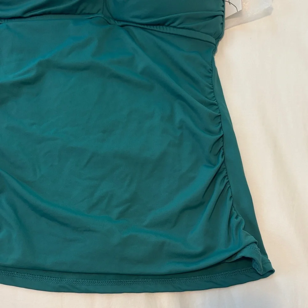 Anne Cole Twist Front Bandeaukini Swim Top